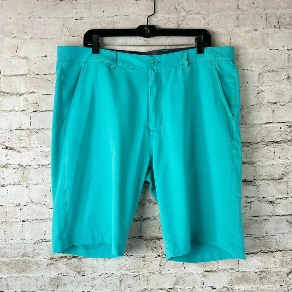 Matte Grey Men's Size 38 Turquoise Shorts 100% Polyester Haus of Grey Pockets